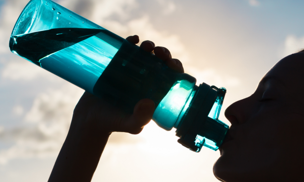 Kepentingan Minum Air Suam untuk Kesihatan Tubuh Badan
